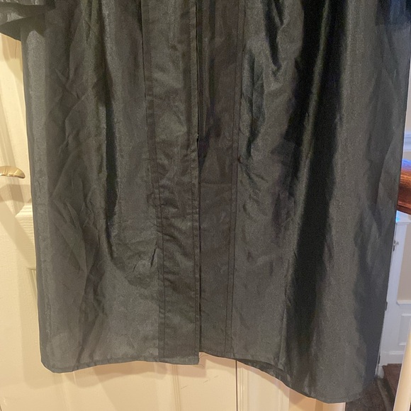 Black Graduation Gown - Picture 6 of 9